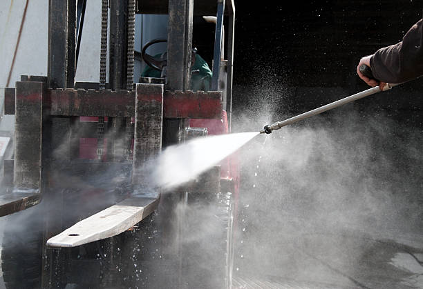 Best Deck Pressure Washing  in Willard, MO